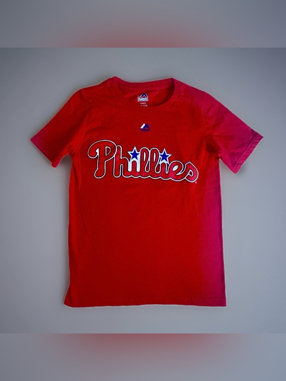 Philadelphia Phillies T-Shirt Youth Small MLB Hoskins 17 Red Majestic Cotton Tee